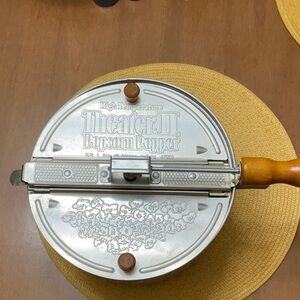 Vintage Theater II Popcorn Popper!